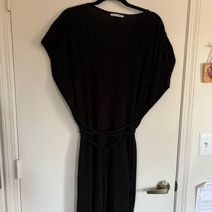 Black Ribbed Zara Dress